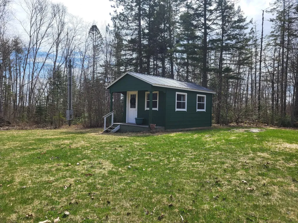 26 Bells Crossing Bridgewater ME 04735