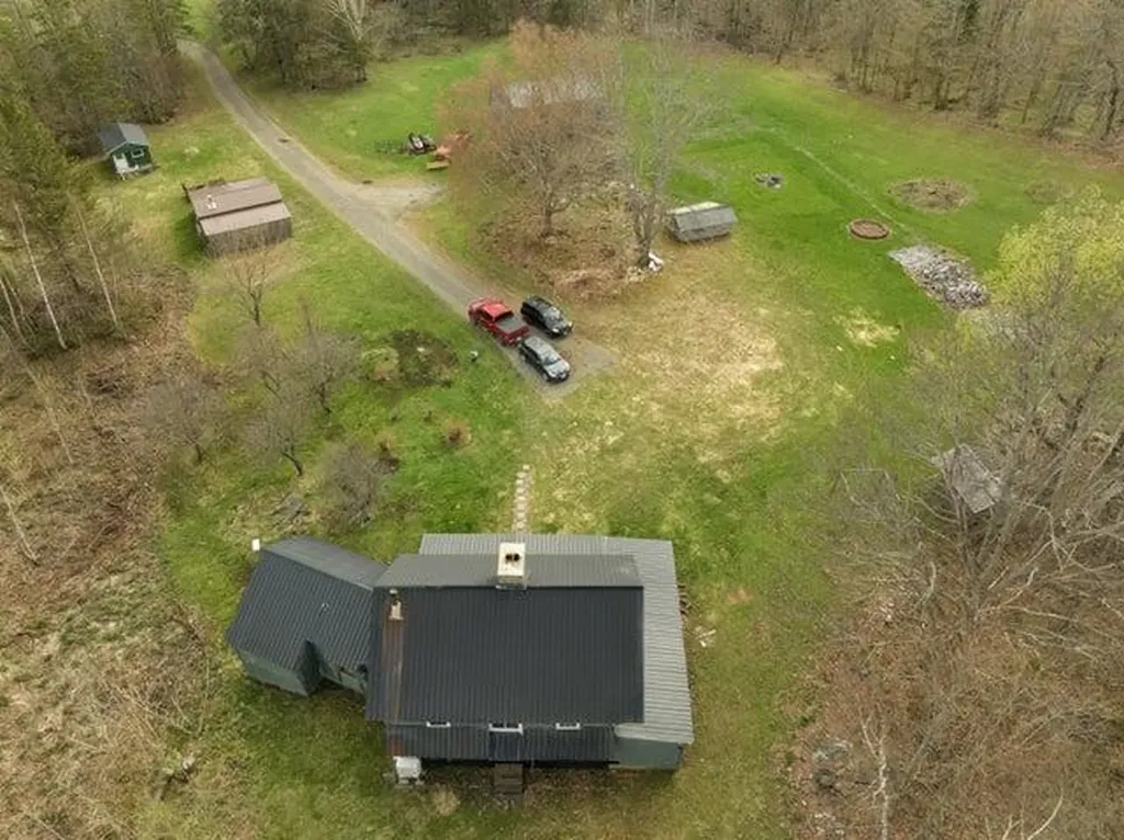 26 Bells Crossing Bridgewater ME 04735