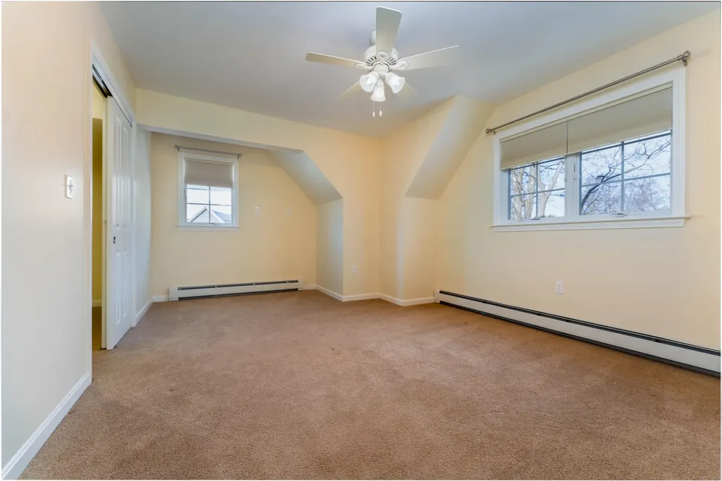 4 Iris Way Brunswick ME 04011
