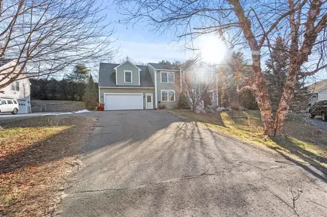 9 Longview Drive Portland ME 04103