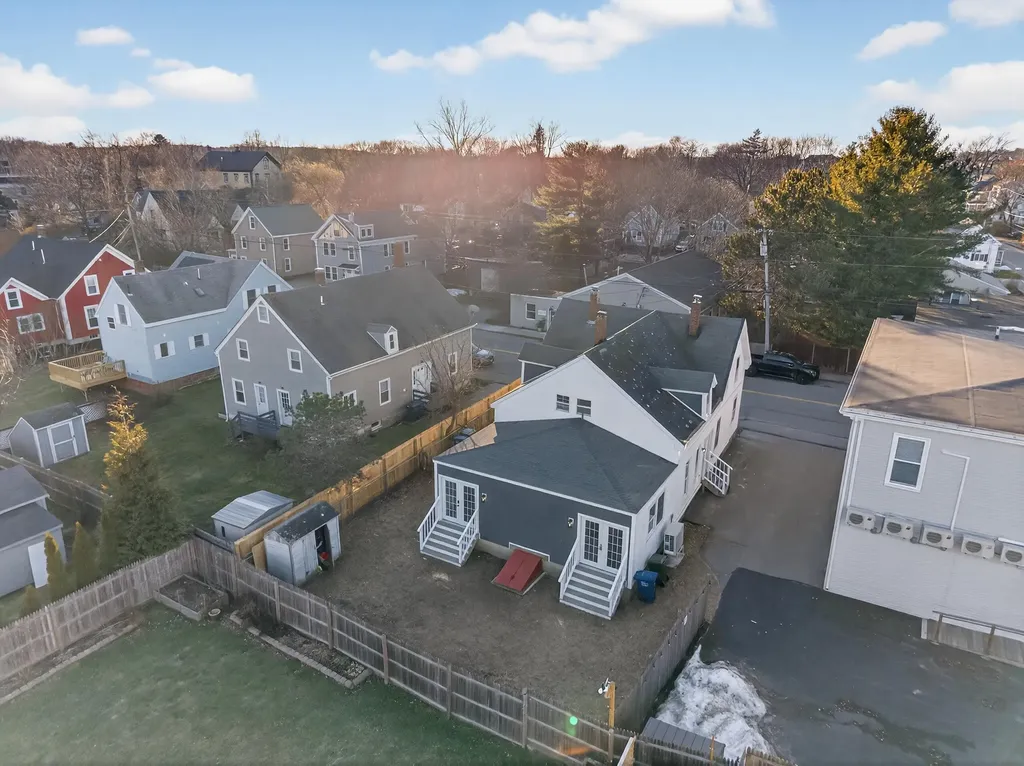 134 - 136 Sawyer Street South Portland ME 04106