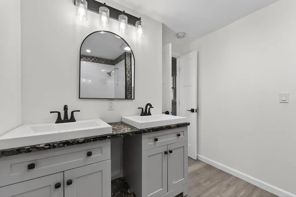 134 - 136 Sawyer Street South Portland ME 04106