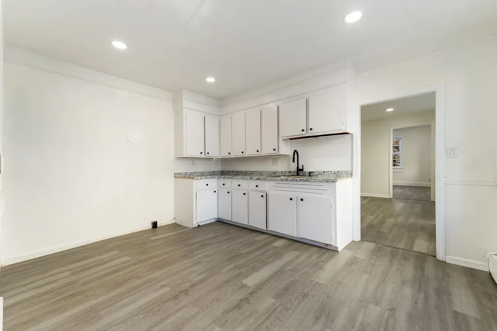 134 - 136 Sawyer Street South Portland ME 04106