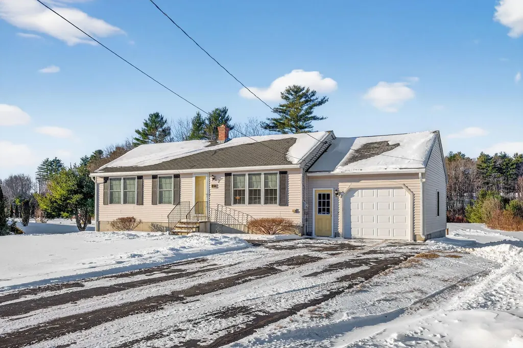 40 Leavitt Brook Road Limerick ME 04048