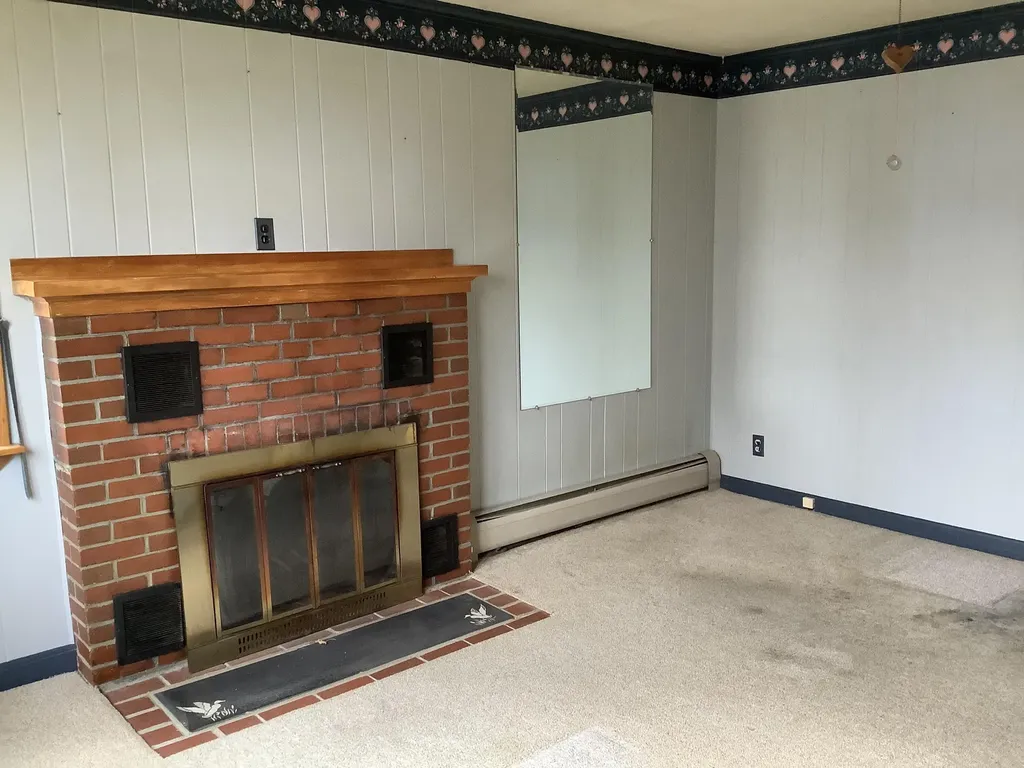 37 Pleasant Street Limestone ME 04750