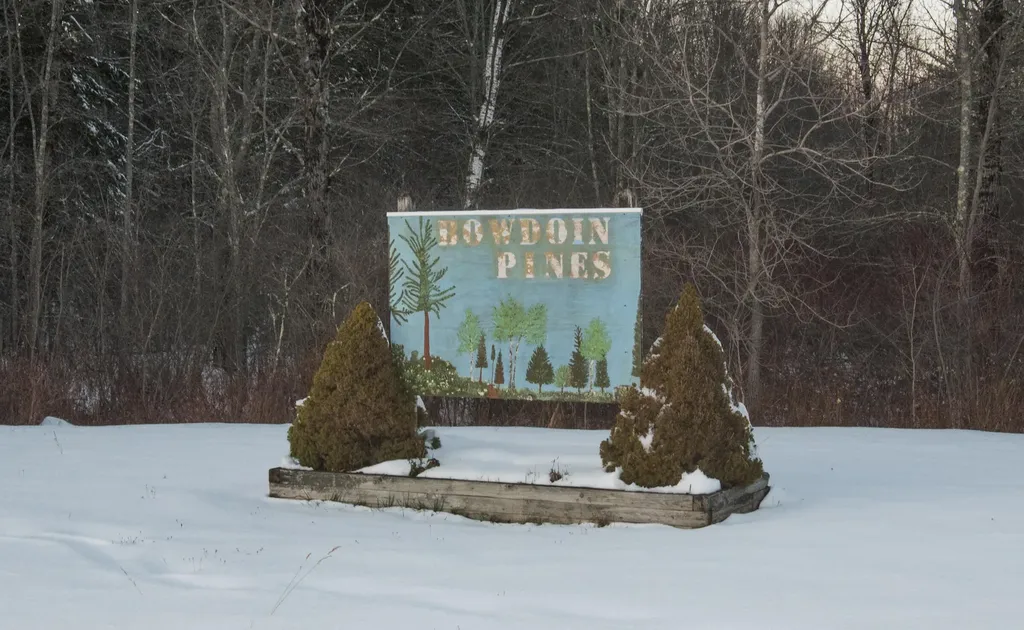 83 Bowdoin Pines Road Bowdoin ME 04287
