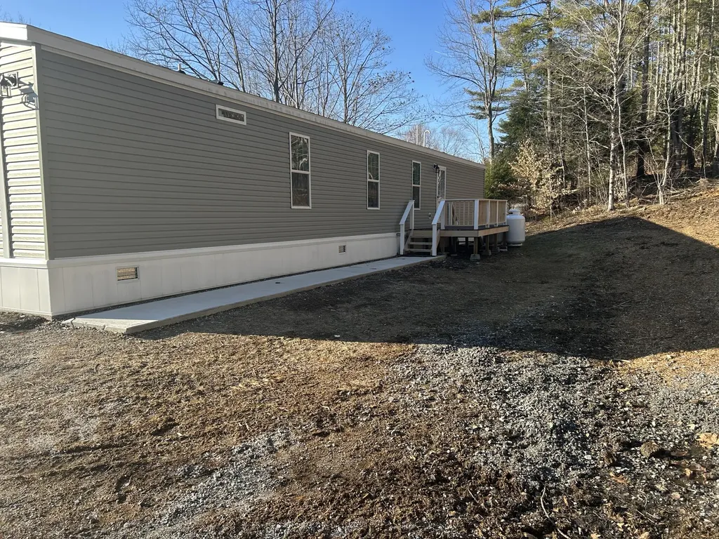 83 Bowdoin Pines Road Bowdoin ME 04287