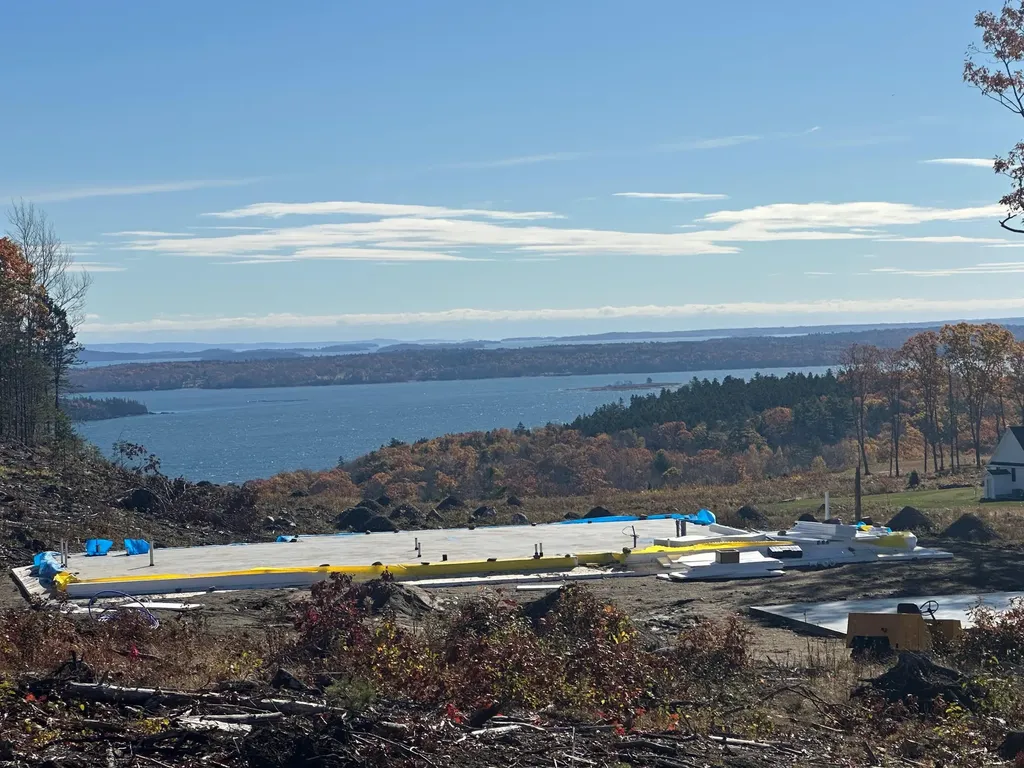 66 Ocean Ridge Road Northport ME 04849