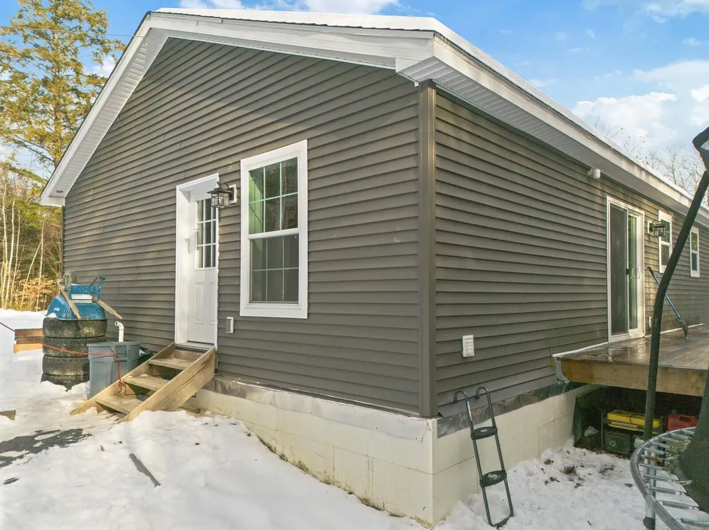 61 Kincaid Lane Smithfield ME 04978