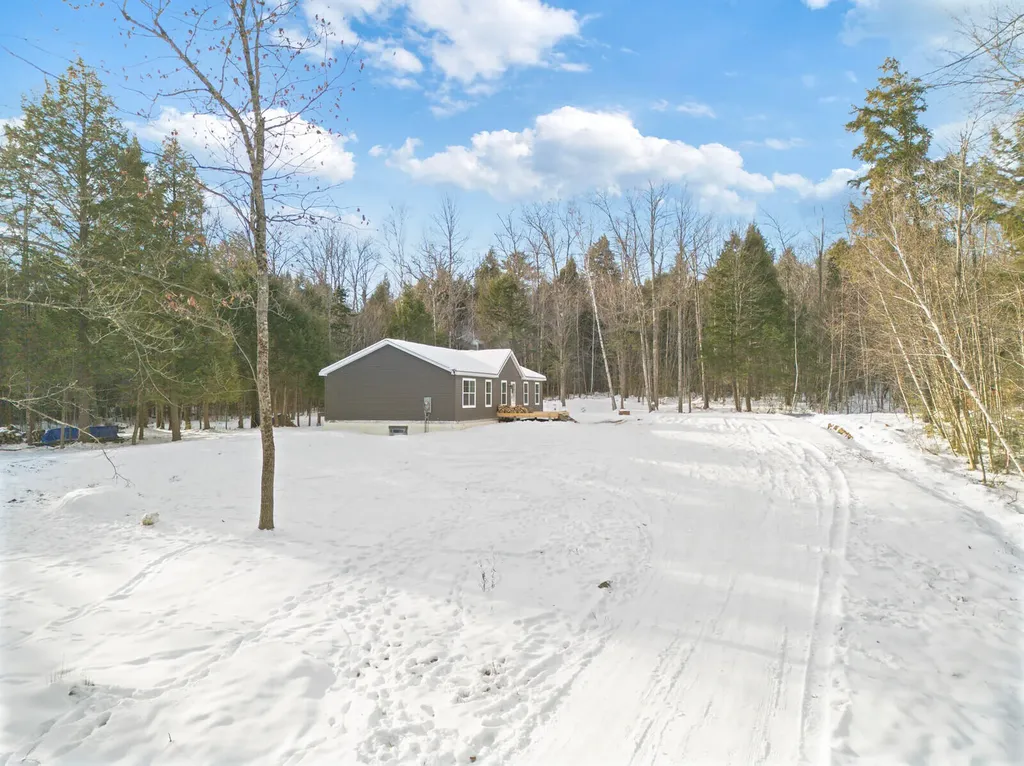 61 Kincaid Lane Smithfield ME 04978