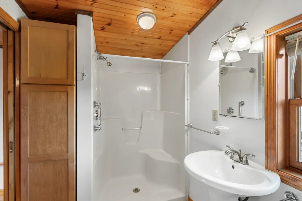 40 Knubble Road Georgetown ME 04548