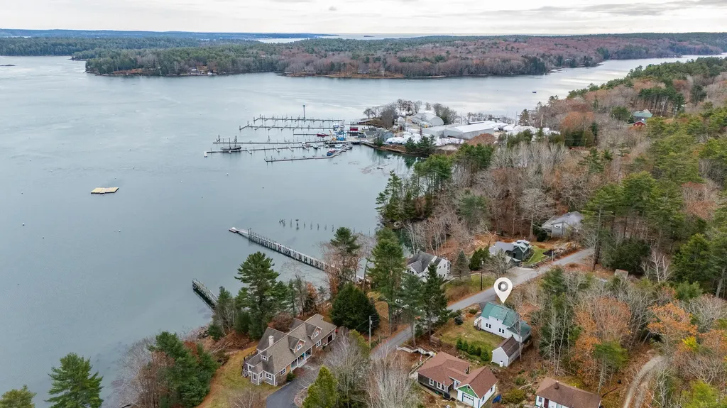 40 Knubble Road Georgetown ME 04548