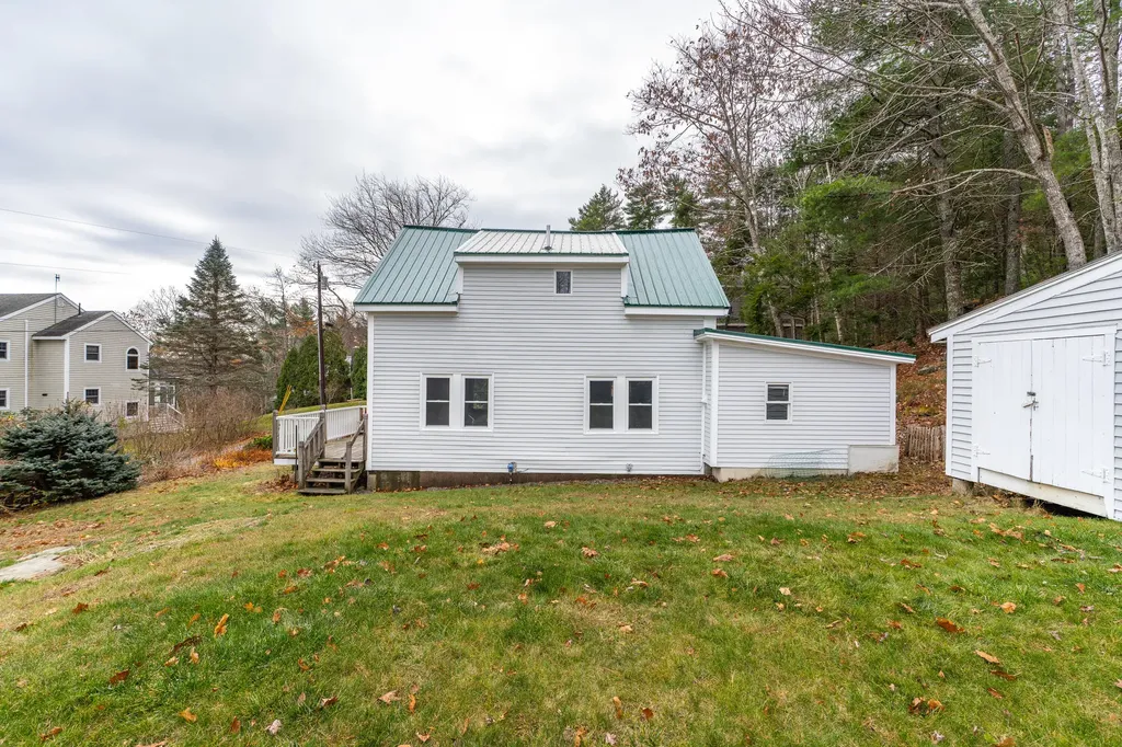 40 Knubble Road Georgetown ME 04548