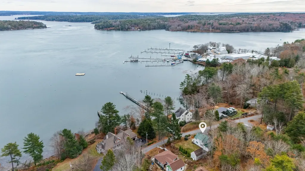 40 Knubble Road Georgetown ME 04548