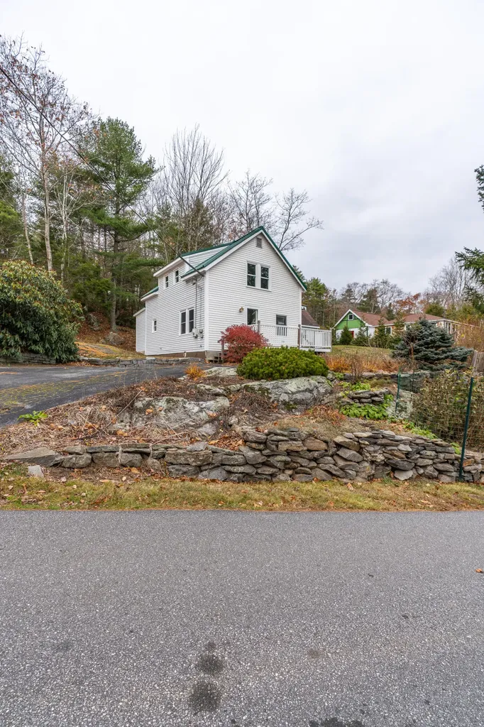 40 Knubble Road Georgetown ME 04548