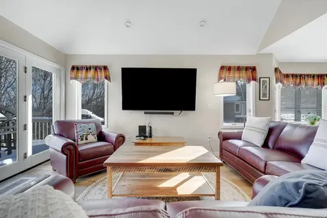 16 Jibe Road Newry ME 04261
