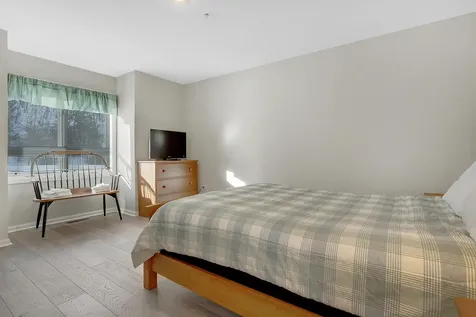 16 Jibe Road Newry ME 04261