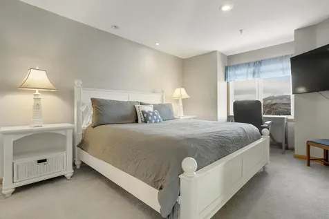 16 Jibe Road Newry ME 04261