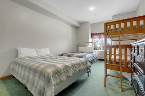 16 Jibe Road Newry ME 04261