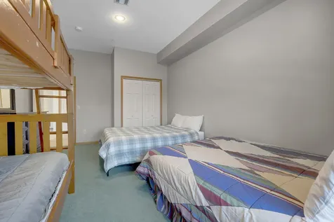 16 Jibe Road Newry ME 04261
