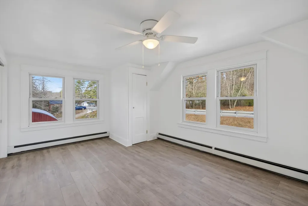 510 Roosevelt Trail Casco ME 04015