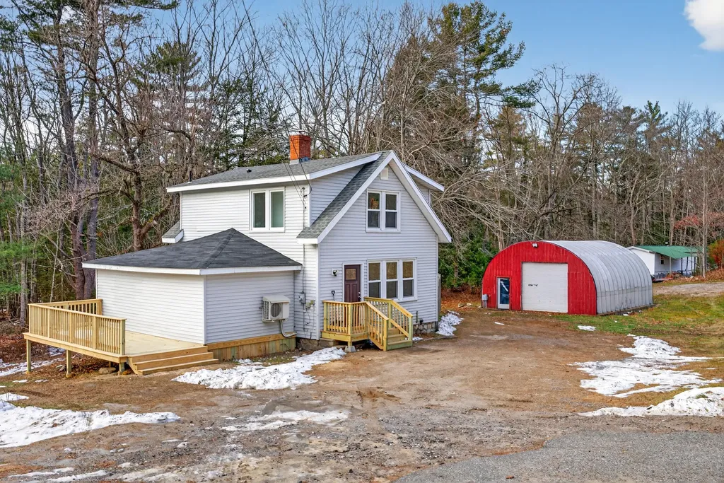 510 Roosevelt Trail Casco ME 04015