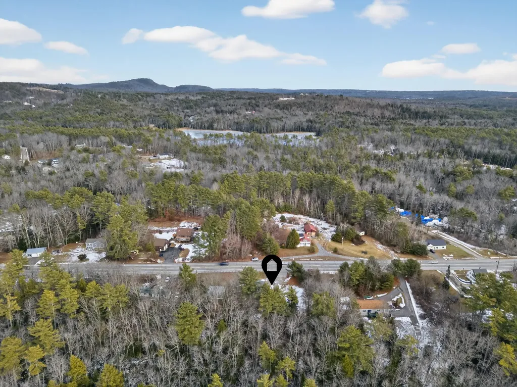 510 Roosevelt Trail Casco ME 04015