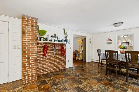 18 Mayland Street Oakland ME 04963
