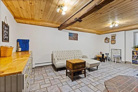 18 Mayland Street Oakland ME 04963