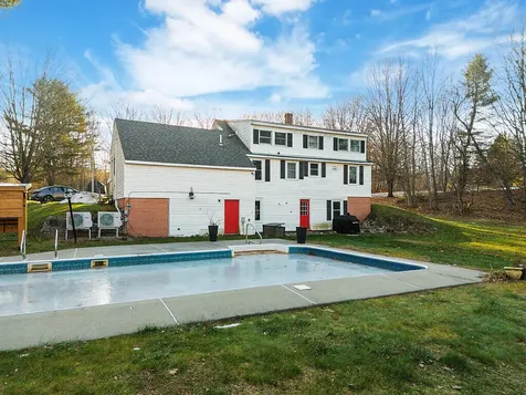 18 Mayland Street Oakland ME 04963