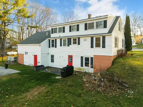18 Mayland Street Oakland ME 04963
