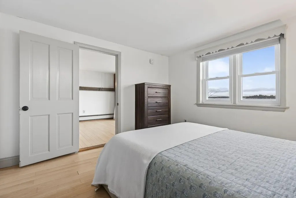 58 Maquoit Drive Freeport ME 04032