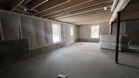 140 Raymond Hill Road Raymond ME 04071