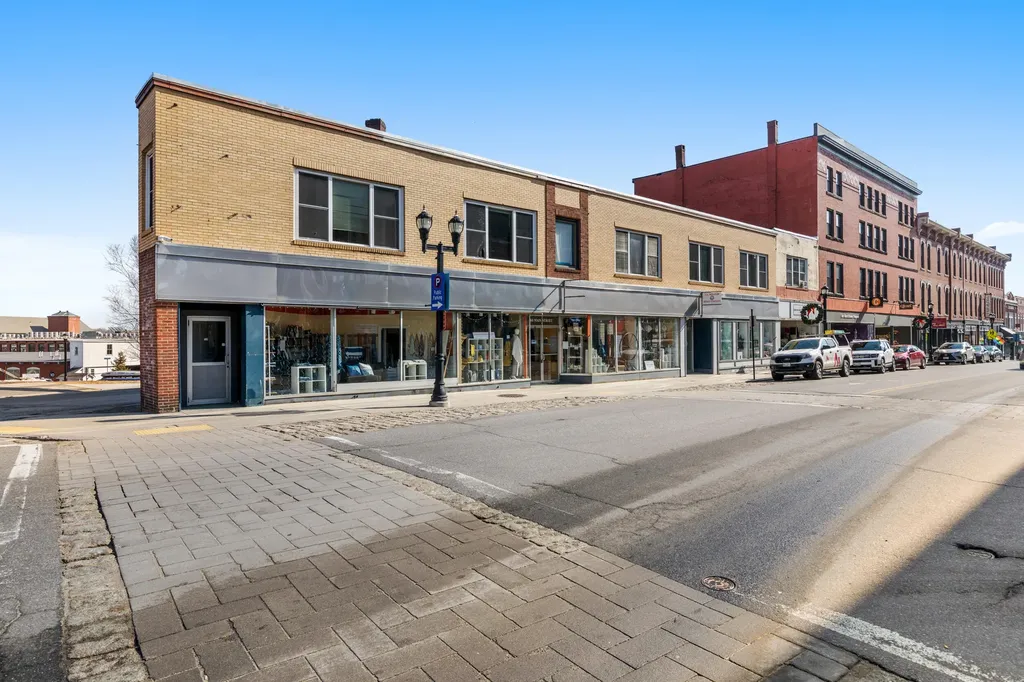 156-160 Main Street Biddeford ME 04005