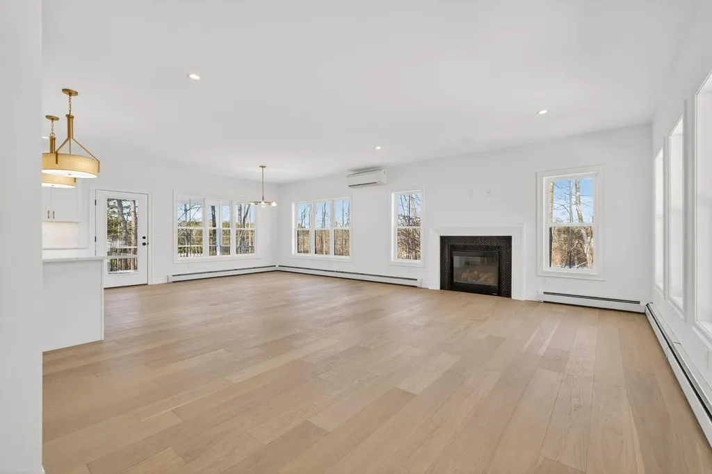 118 Lufkin Road North Yarmouth ME 04097