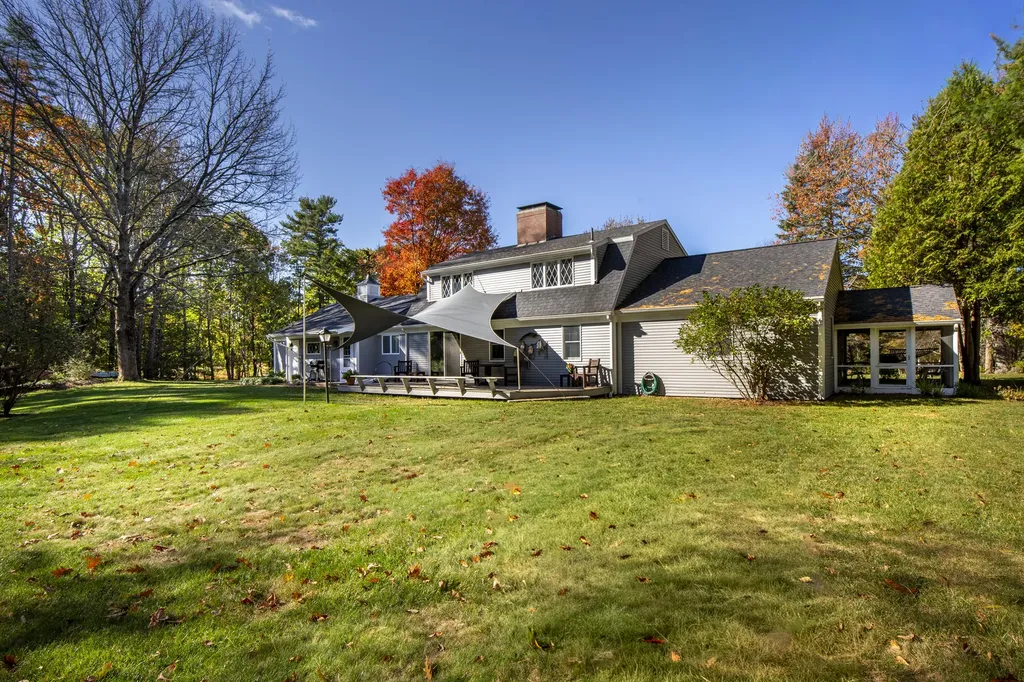 322 Bristol Road Damariscotta ME 04543