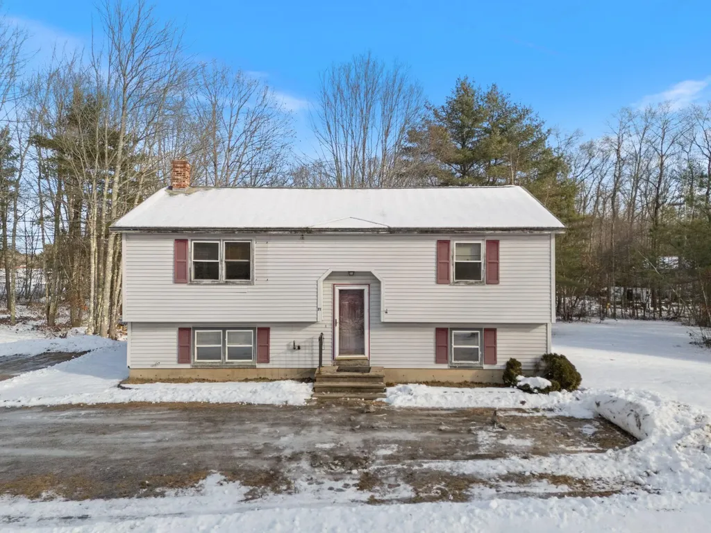 71 Stebbins Road Sanford ME 04073