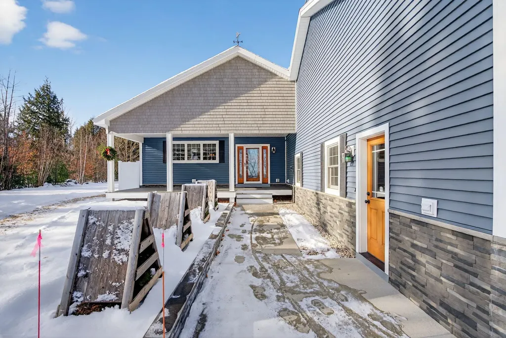 1024 Cape Road Limington ME 04049