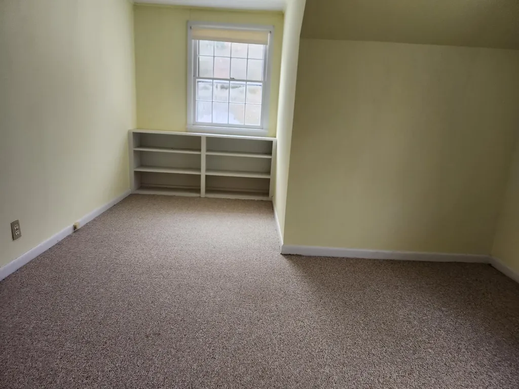 86 Beach Road Lincolnville ME 04849