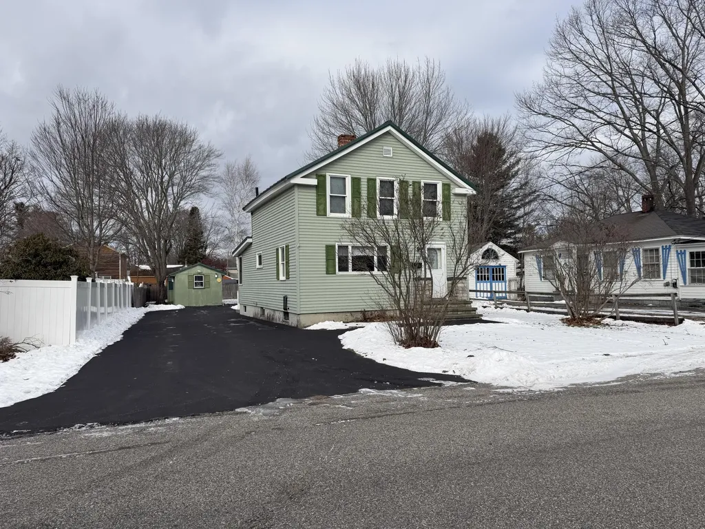 34 Pepperell Street Saco ME 04072