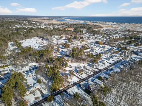 89 Wells Highlands Wells ME 04090