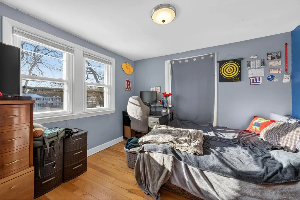 20 Shobe Avenue Brunswick ME 04011