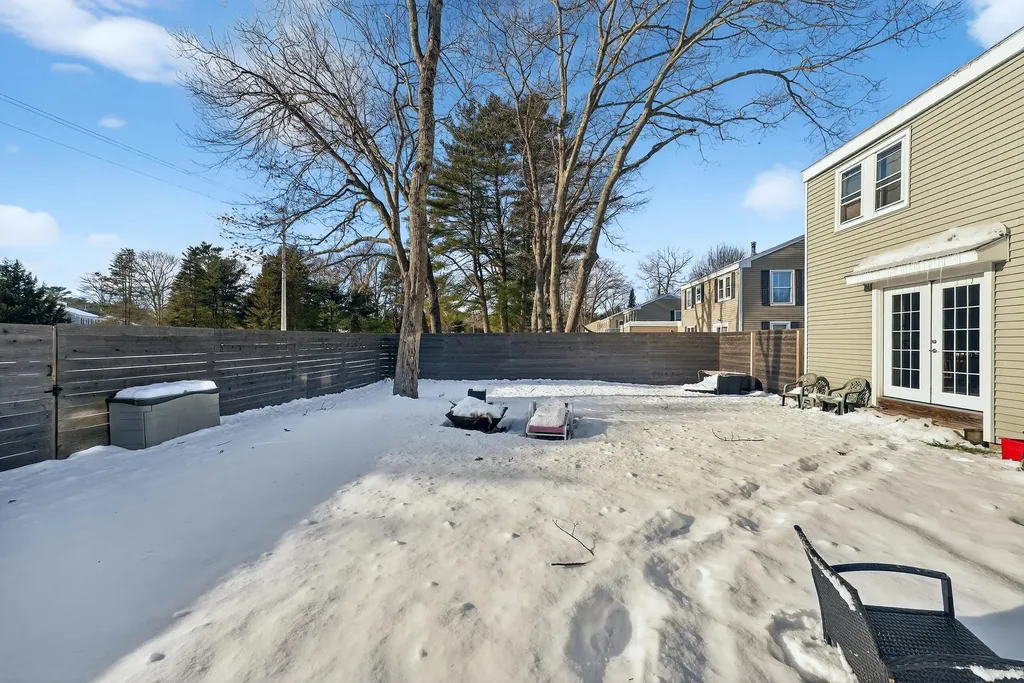 20 Shobe Avenue Brunswick ME 04011