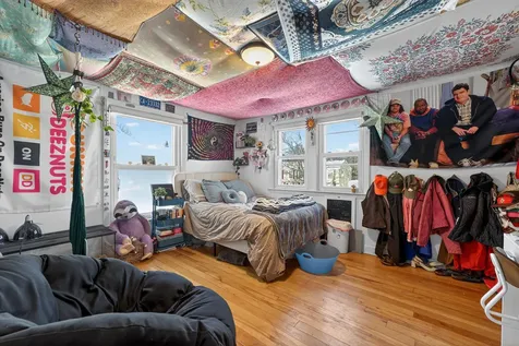 20 Shobe Avenue Brunswick ME 04011