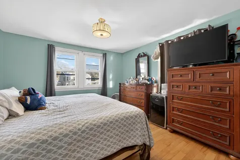 20 Shobe Avenue Brunswick ME 04011
