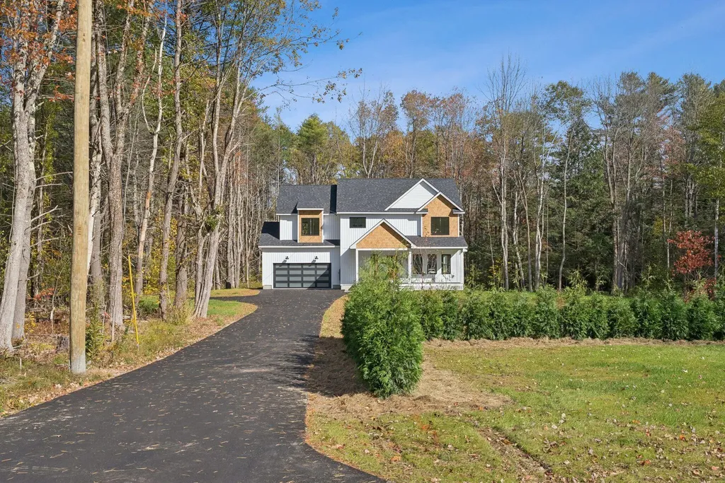 8 Statler Lane Freeport ME 04032