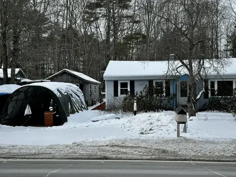 89 Sebago Road Naples ME 04055