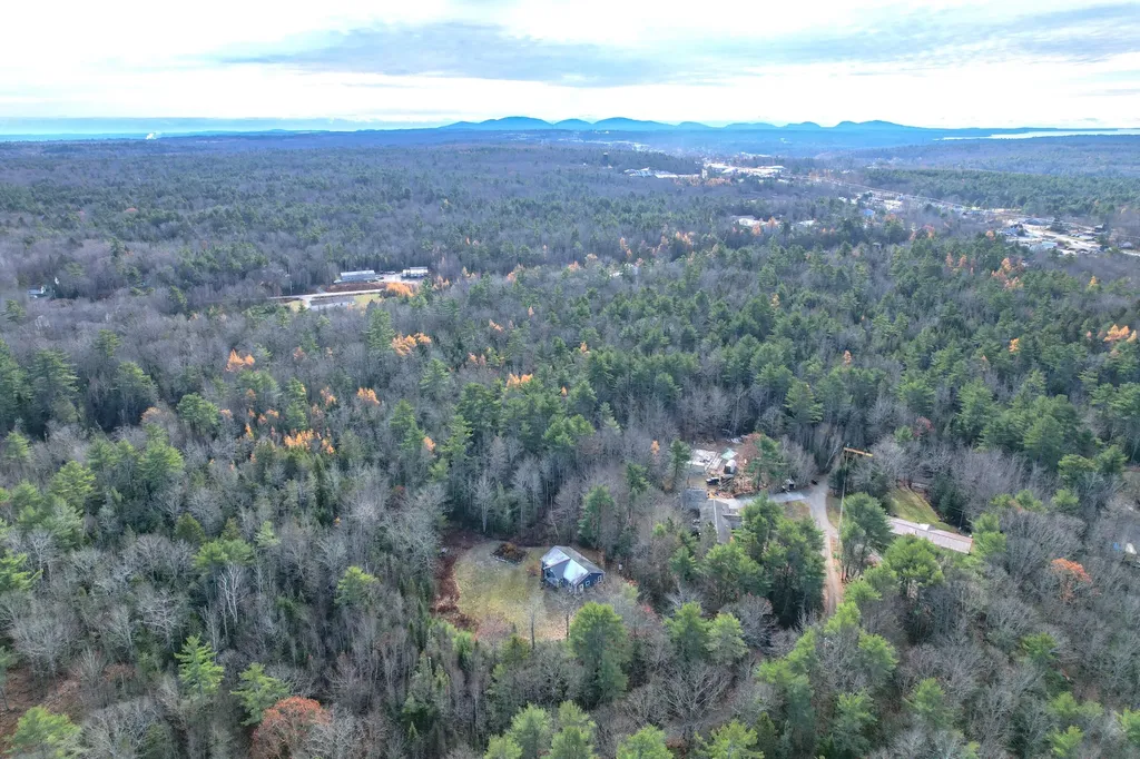 37 Sennett Way Ellsworth ME 04605