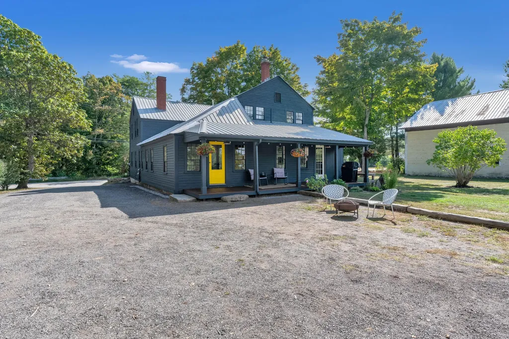 992 Pequawket Trail Baldwin ME 04091
