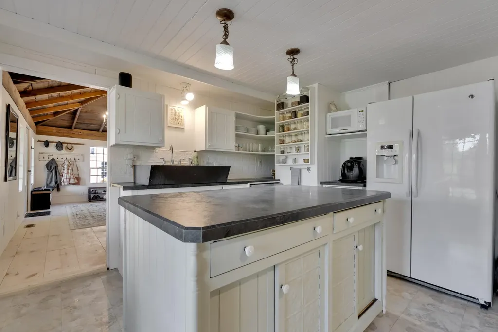 992 Pequawket Trail Baldwin ME 04091